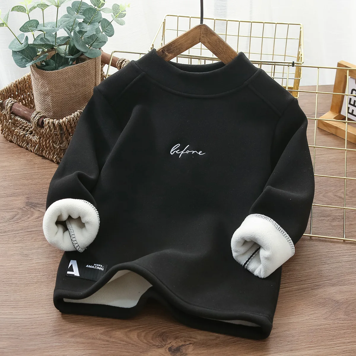

Half Turtleneck undershirt 2023 autumn and winter new stretch thermal printed embroidered t-shirt long sleeves black