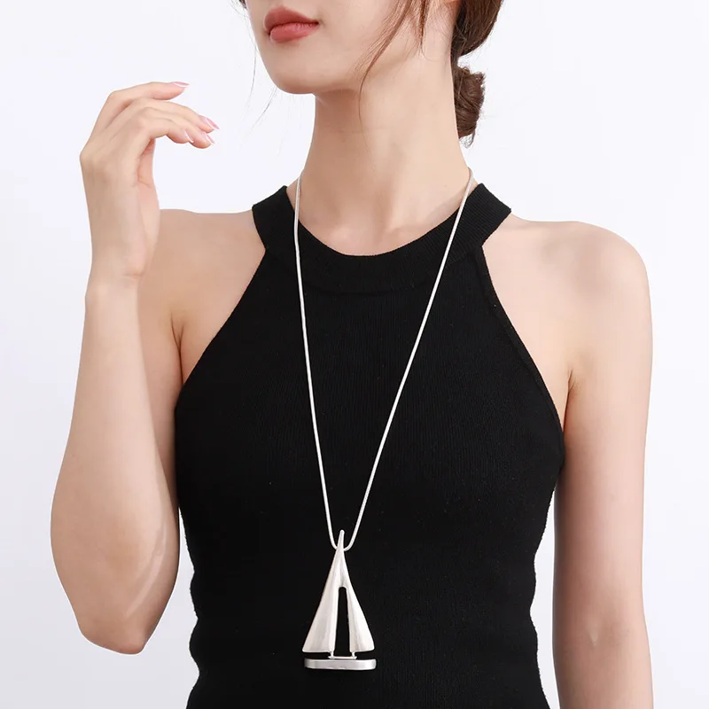 Ожерелье с подвеской в виде лодки или яхты серебристое ожерелье лодкой подвеска