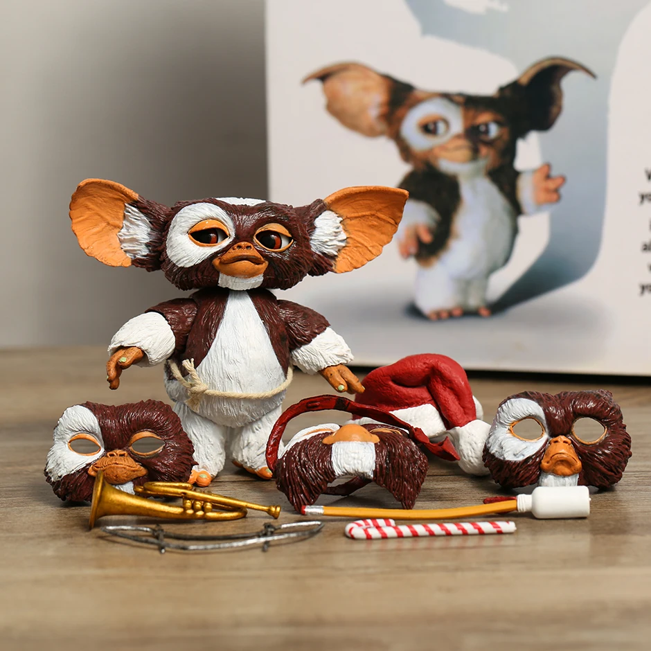 NECA Gremlins Ultimate Gizmo Gremlin Action Figure Collectible Toy Christmas Halloween Gift