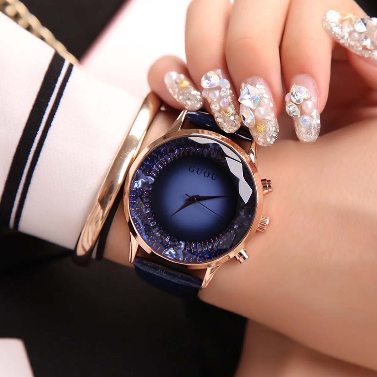 

HK HOT Brand Quartz Lady Watch Rhinestone Waterproof Women's Watch Genuine Leather Upscale Large Dial Luxury Gift Wristwatches