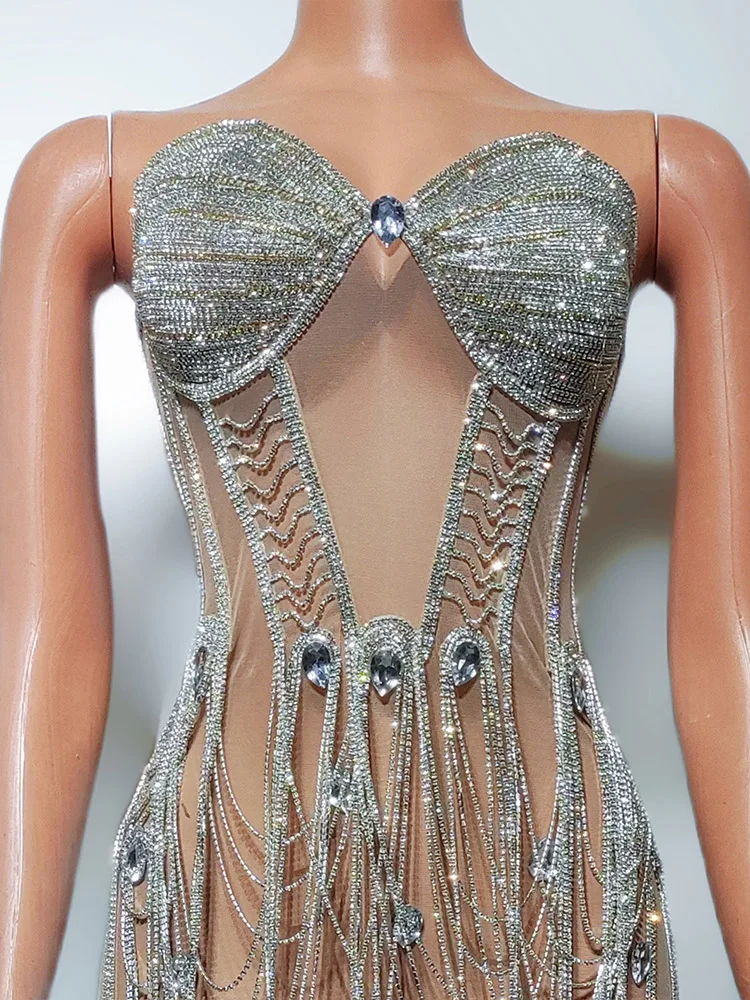 Высокое качество горячее тиснение сексуальная юбка на бедрах с цепочкой и