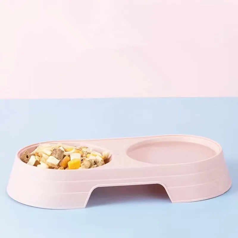 

Пластиковая ложка для кошек и собак
