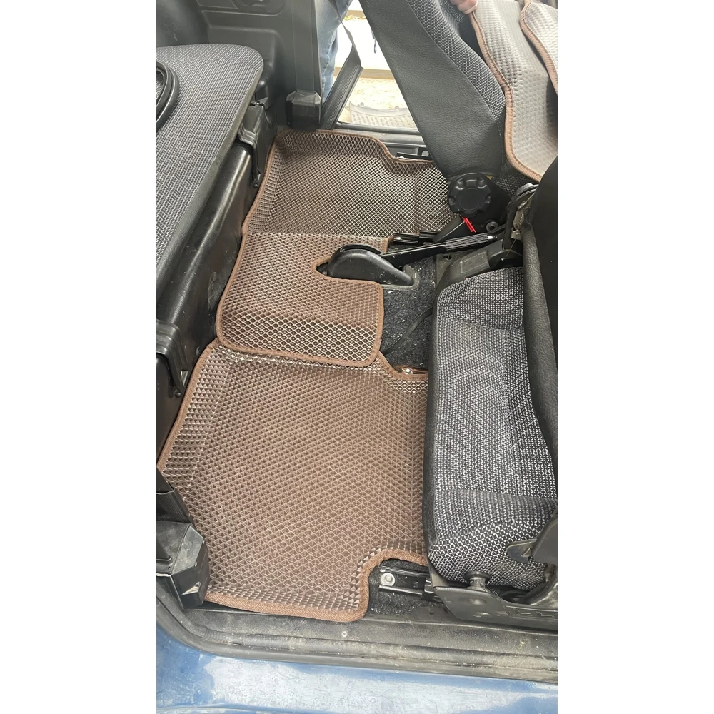 Новинка! Коврики Ева с Пресс Бортами на Lada Niva 3-х дверная и Urban PREMIUM коричневый |