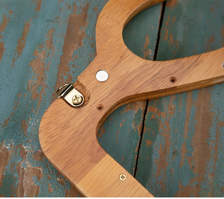 1 Set Wholesale Nature Heart Shape With Hinge Guangzhou Wooden Handle Purse Frame Obag Accessories Handbag Purse Frames Hangers