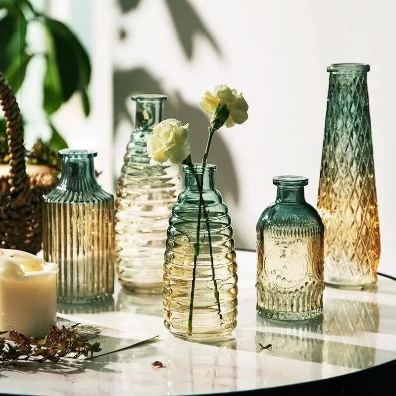 

Transparent Decorative Vase Retro Embossed Vases Living Room Home Flower Arrangement Gradient Color Hydroponic Glass Vase