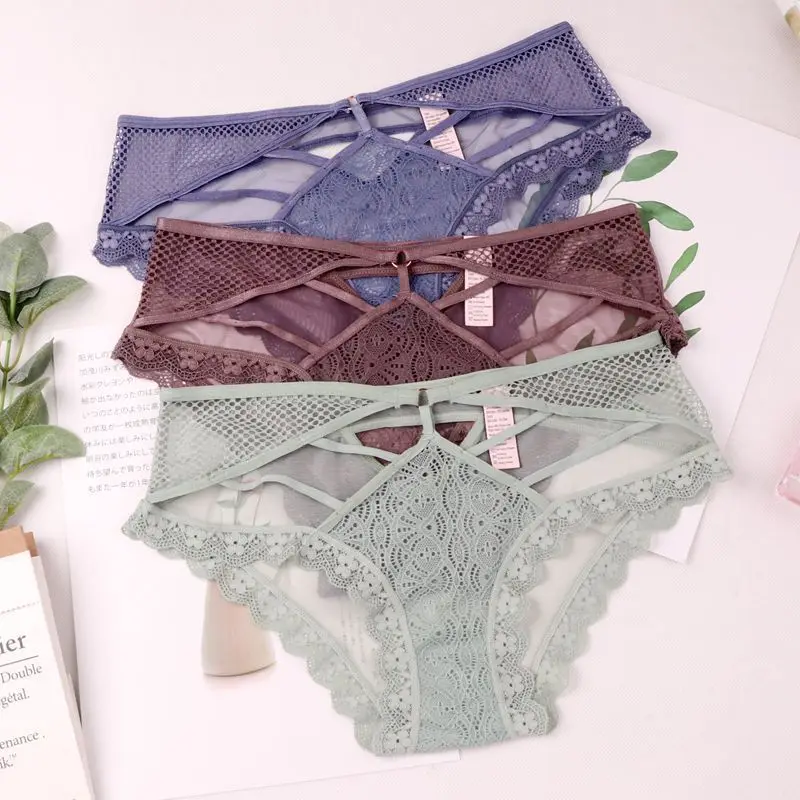 

Французские сетчатые кружевные лоскутные сексуальные трусики для женщин, Прозрачное нижнее белье, перекрестные бандажные ажурные трусы, д...