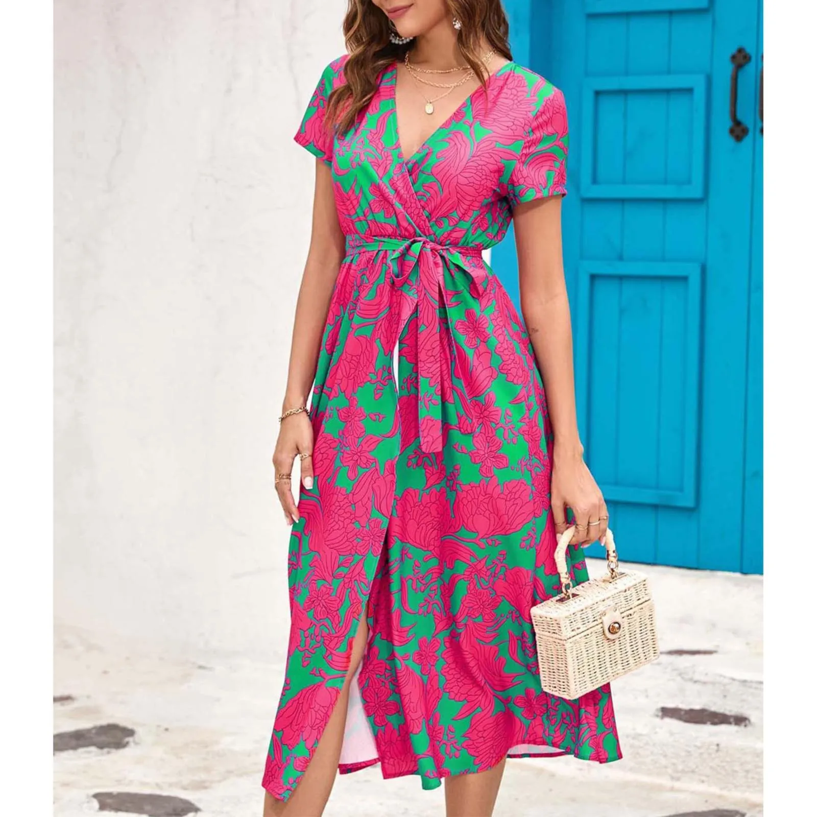 

Женская летняя юбка с V-образным вырезом и принтом