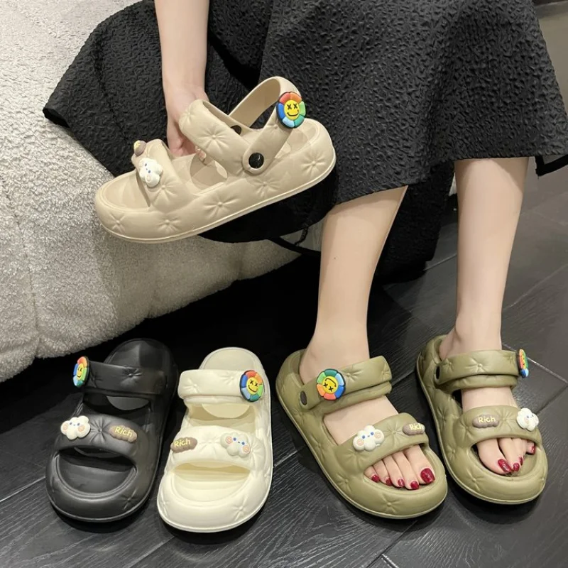 

Тапки женские в Корейском стиле на среднем каблуке (3-5 см) с цветами