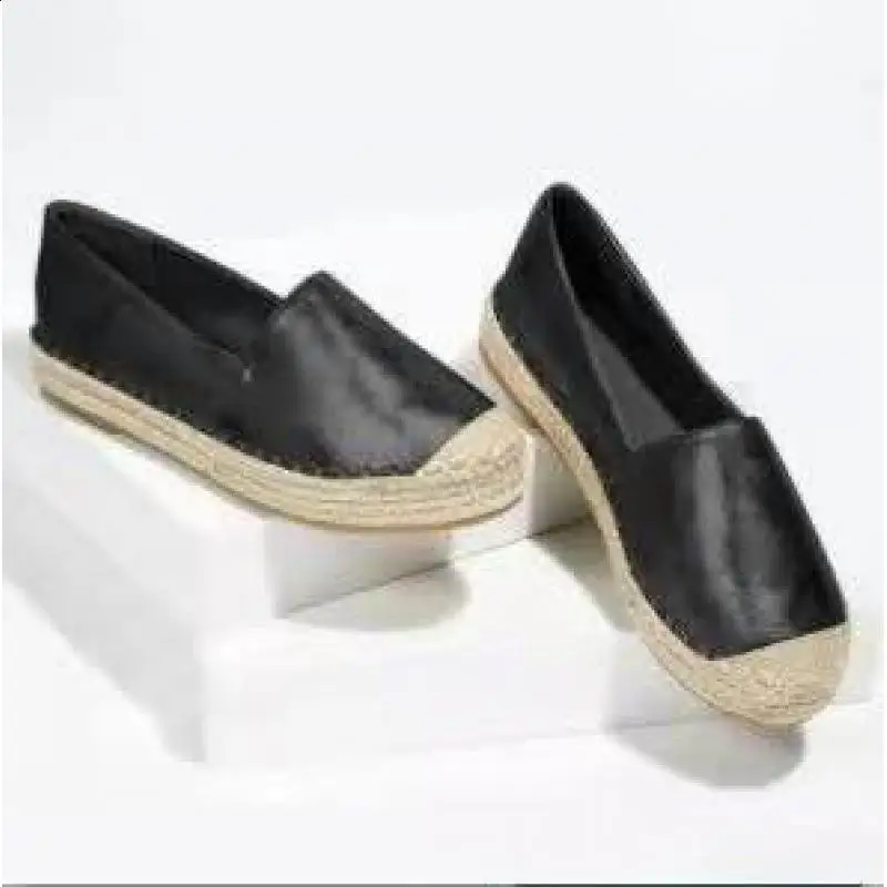 Туфли женские на плоской подошве с круглым носком повседневные кроссовки платье