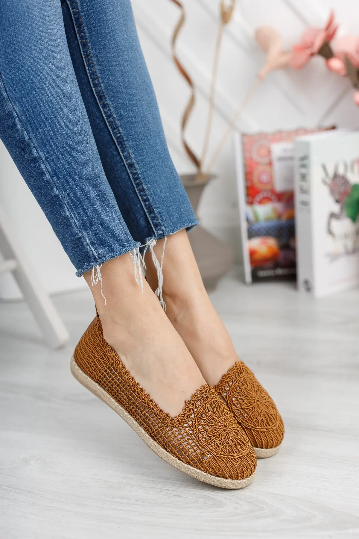 

Women Flats Shoes Lace Casual Shoes Fashion Flats For Ladies Casual Shoes Elegant Flat Footwear Summer Ladies Shoes