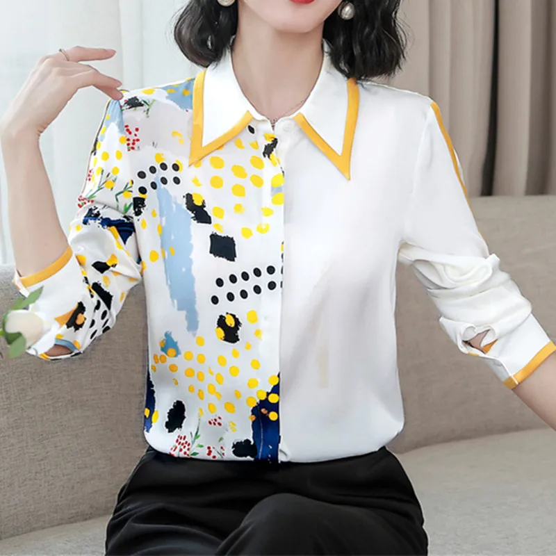 Рисунок 4 - Модная женская рубашка с цветочным принтом