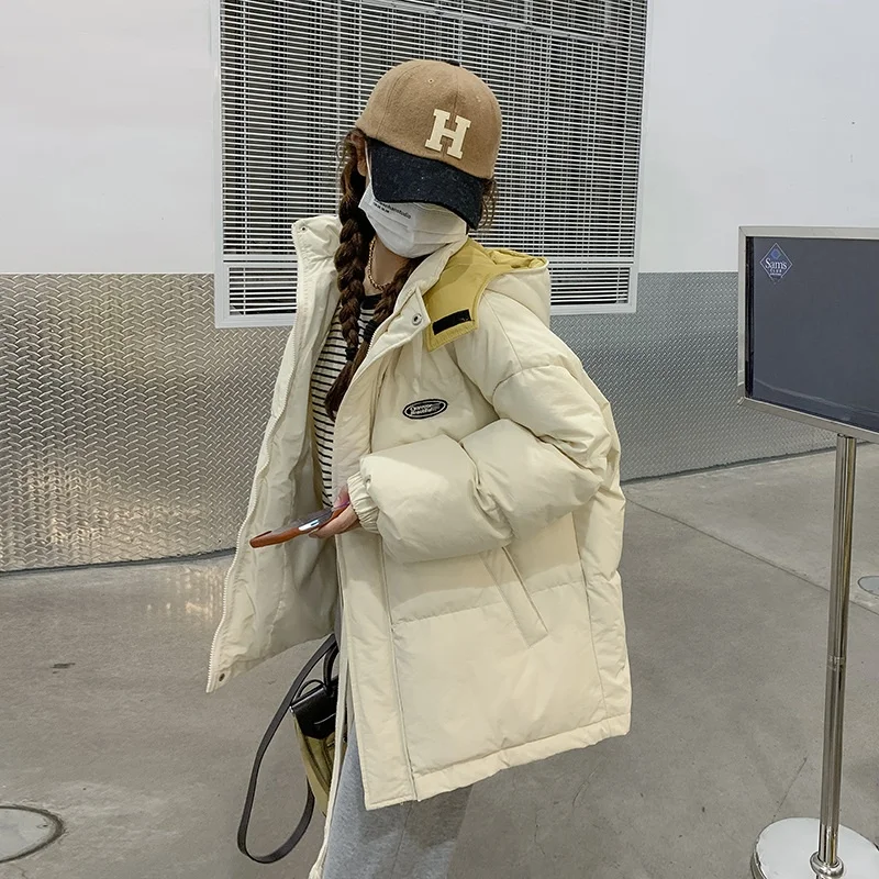 Пуховое пальто с капюшоном соответствующего цвета верхняя одежда для женщин