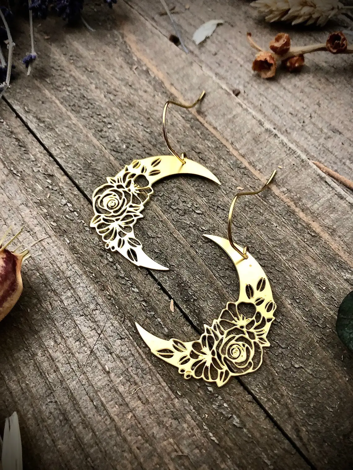 Gold Floral Crescent Moon Earrings,Gold Pattern Moon Earrings,Gold Rose Pattern Earrings,Gothic Gold Moon Drop Earrings