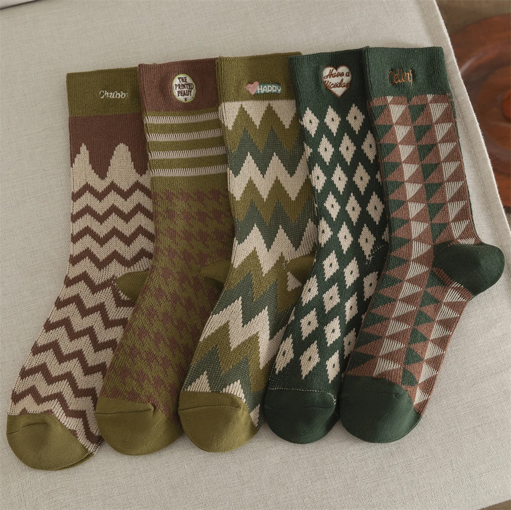 

Vintage Green Striped Plaid Embroidered Socks Cute Japanese Style Woman Fashion Fun Harajuku Happy Funny Kawaii Women Socks