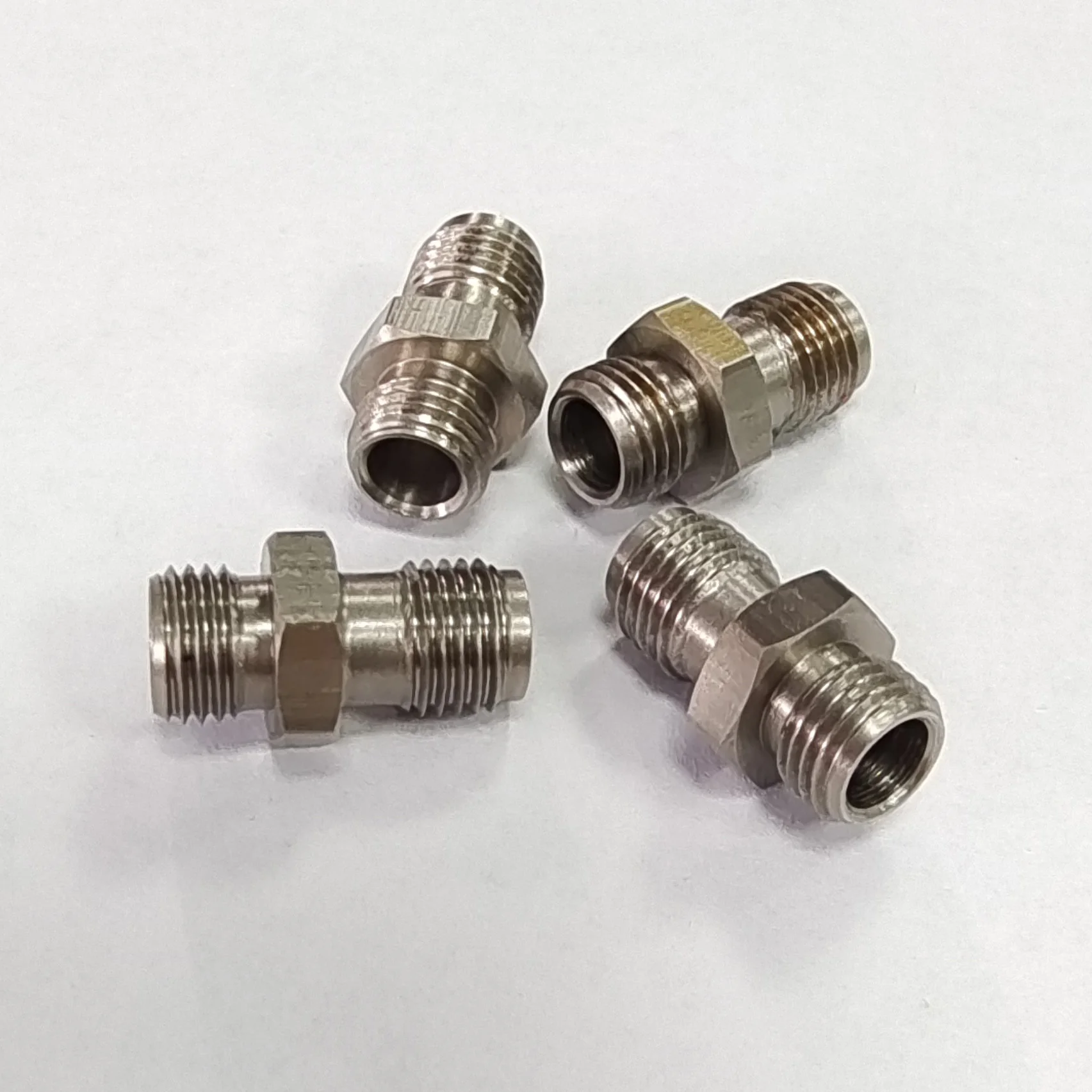 Фитинги из нержавеющей стали 1/4 дюйма-36UNS подходят для соединителей фитингов