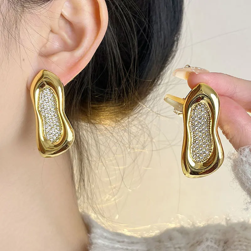 Преувеличенная форма уникальная легкая роскошь элитный темперамент простые