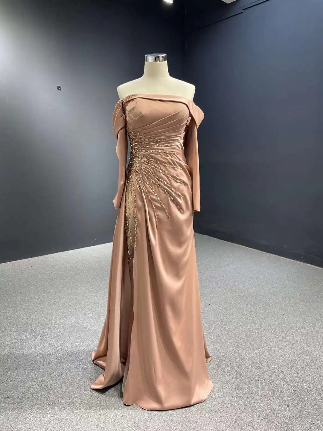 

Aoliweiya Bridal #671536 вечерние платья в пол
