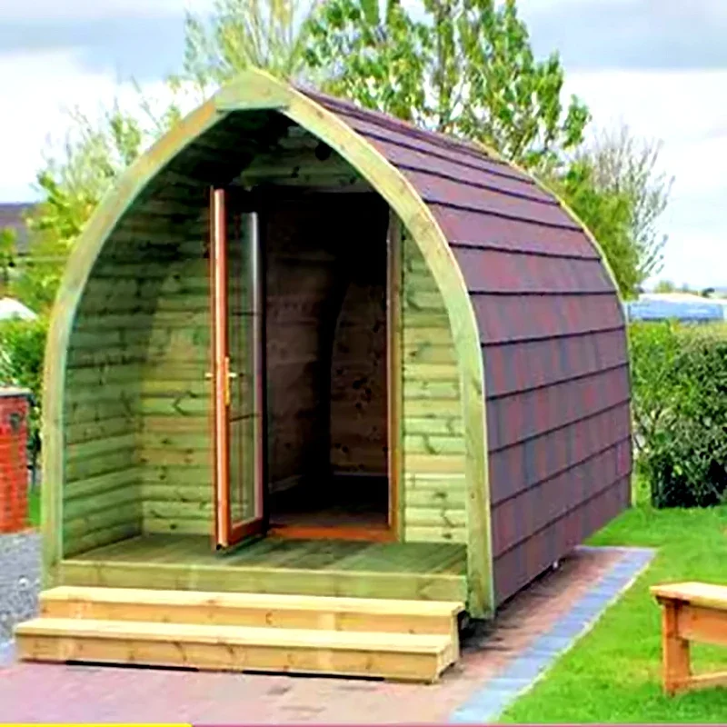 Деревянная миниатюра дома