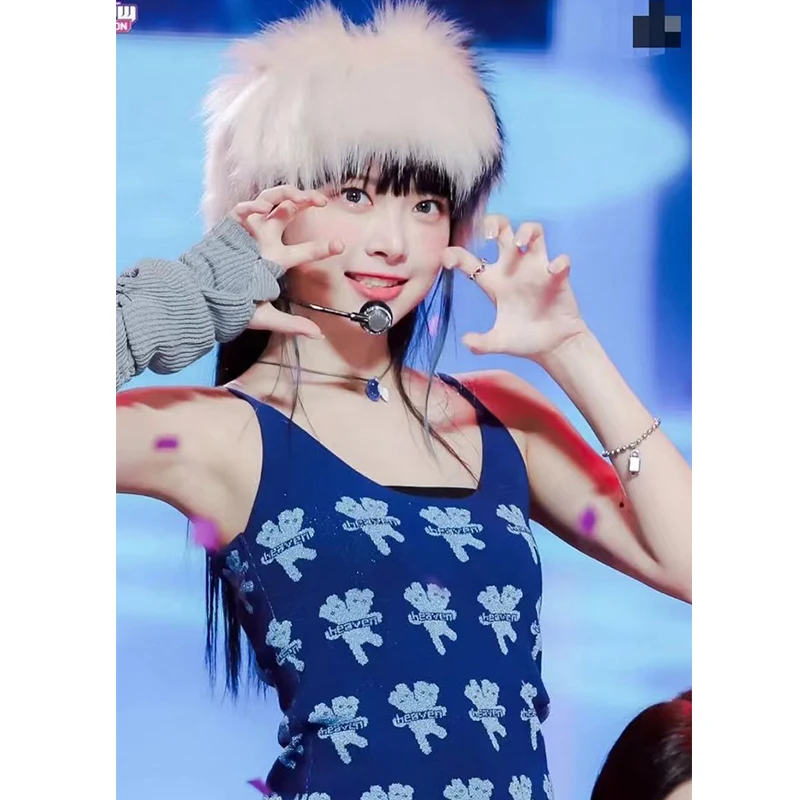 

Корейский певец Idol одежда мультяшный узор вязаный жилет платье плюшевая шапка Kpop сценический наряд женский костюм для джазовых представле...