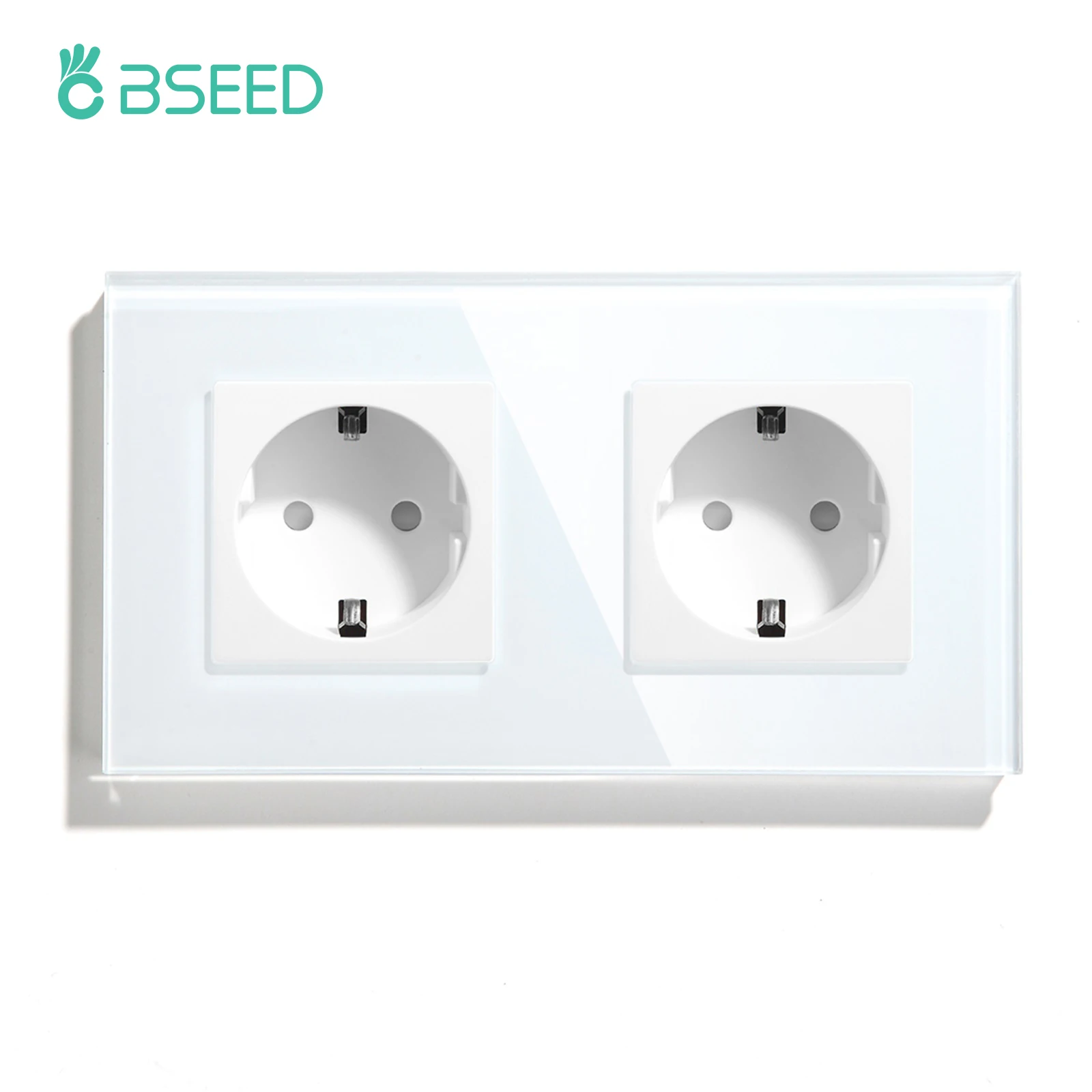 

Настенная розетка BSEED белая 16А