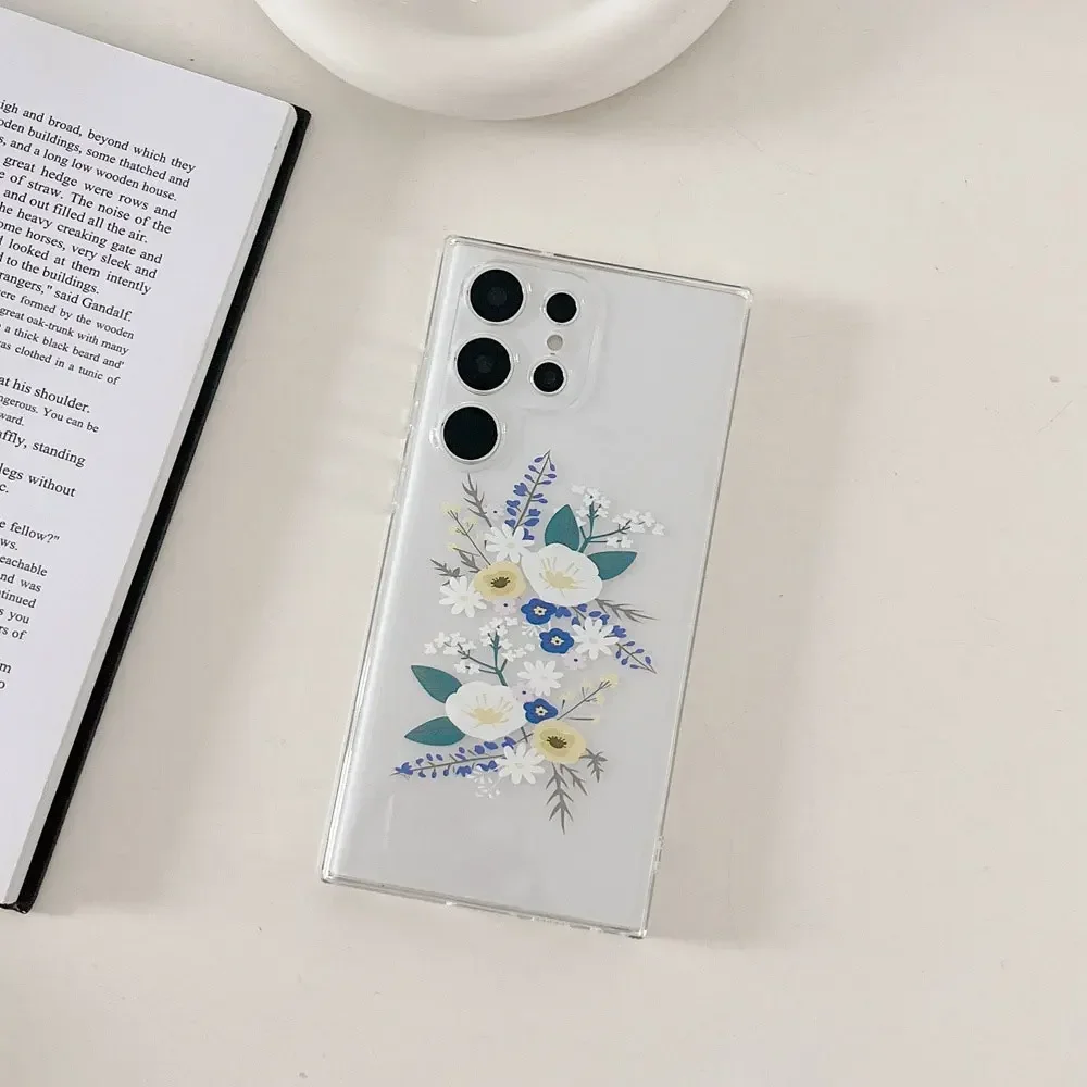 Милый чехол для телефона с рисунком бабочки и цветка Samsung S24 Ultra S22 S21 S20FE прозрачный