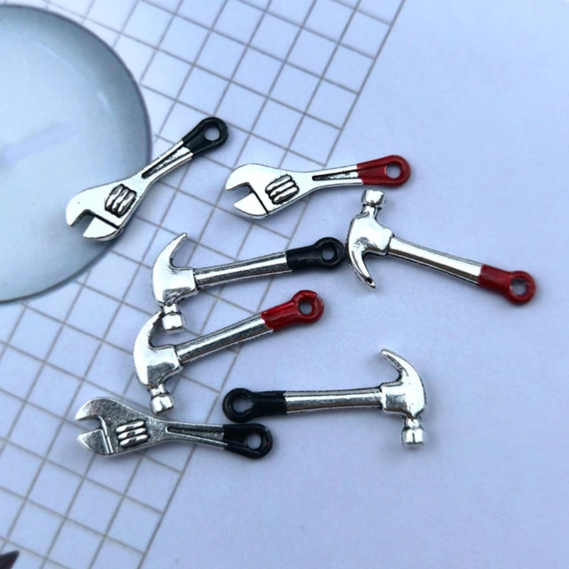 

2PCS Tools Mini Hammer Wrench Screwdriver Scissors Toys 1:12 Dollhouse Miniature Simulation DIY Crafts Accessories