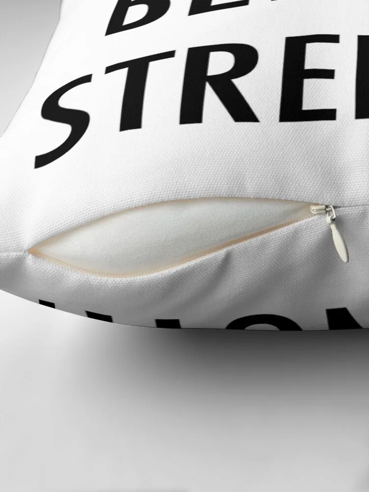 Накидка на подушку с надписью Lord Beer Me