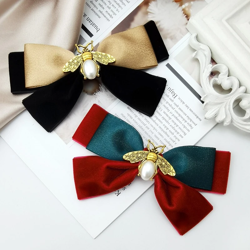 Women's Vintage Bee Flannel Bow Tie Korean Fashion College Style White Shirt Bowtie Hair Accessories Hair Card Gift for Women
