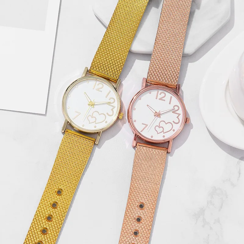 Leisure Fashion Network With Love Shaped Women's Quartz Watch Is A Must-have Choice For Giving Friends And Wives As Gifts