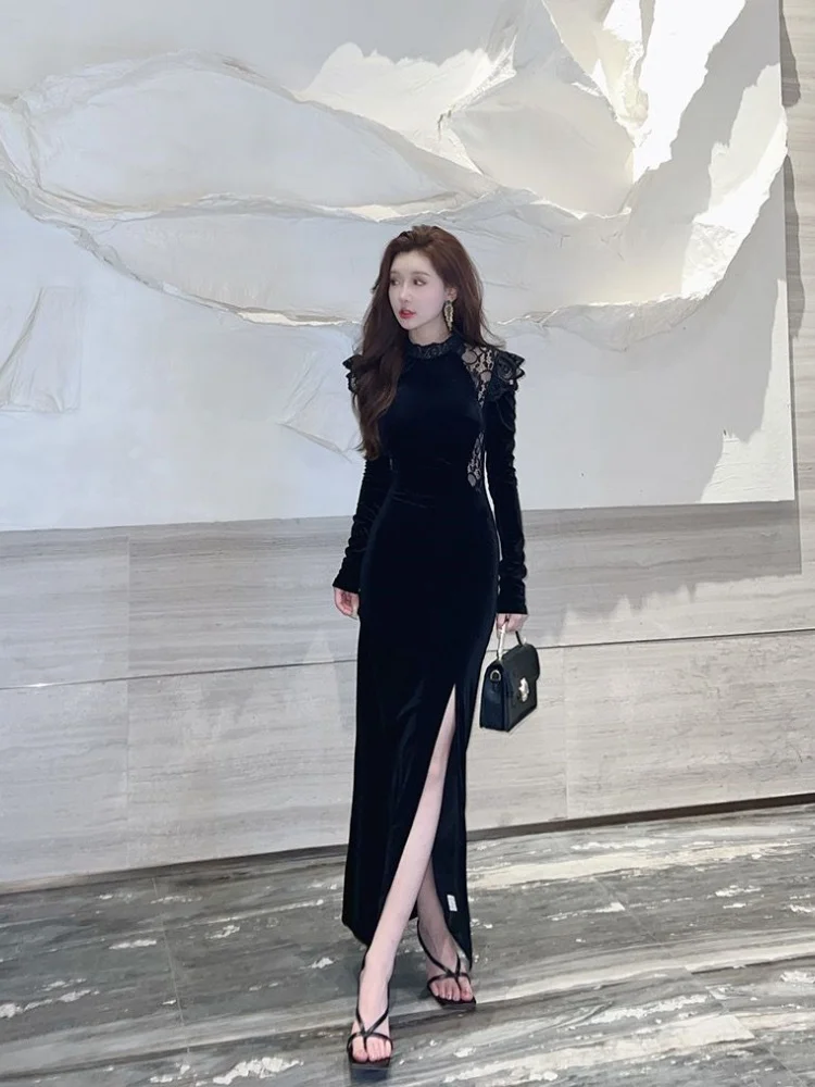 Женское бархатное платье SMTHMA