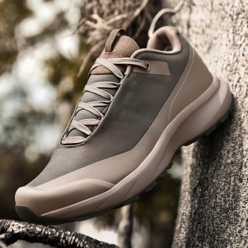 Кроссовки мужские водонепроницаемые спортивная обувь дышащие для скалолазания