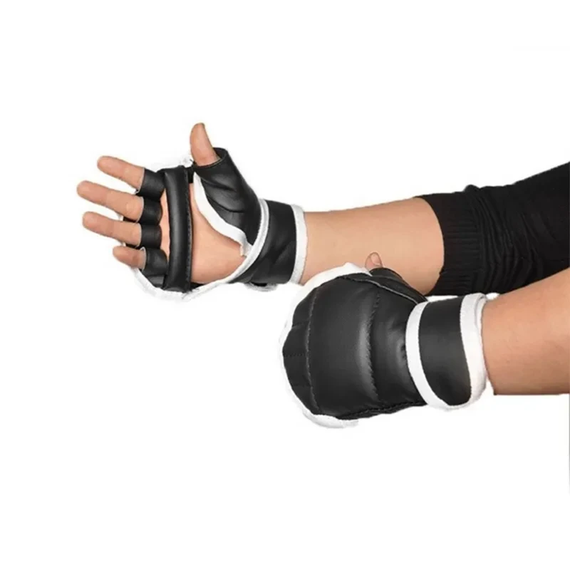 Боксерские перчатки Muay Thai PU Leather 1 пара