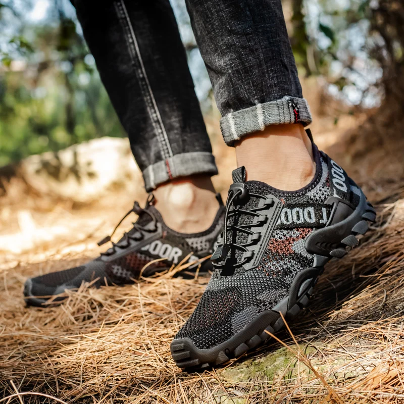 Breathable Men Hiking Shoes Outdoor Male Walking Shoes Trekking Anti-slip Soft Men's Sneakers Slip on Durable Casual Shoes 2023