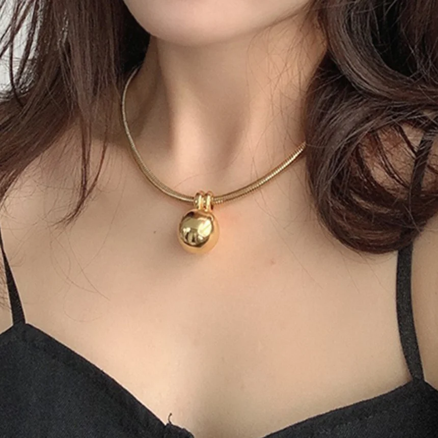 

Европейская и американская нишевая дизайнерская подвеска-шарик из нержавеющей стали 316L, женское ожерелье, модные изысканные ювелирные изд...