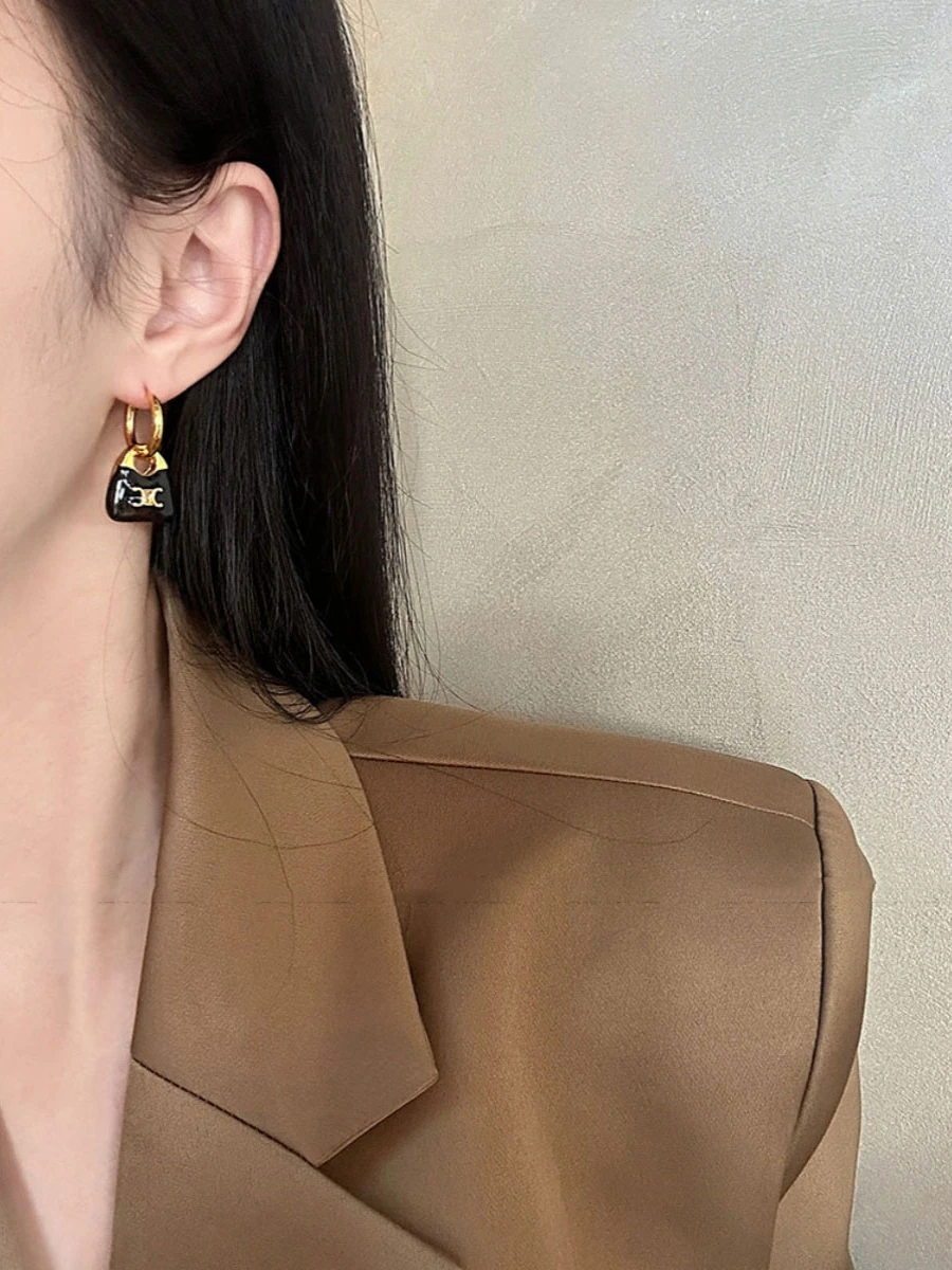 Paris [] Doro Arc De Earrings Women Light Luxury Black Enamel High-Grade Fashion