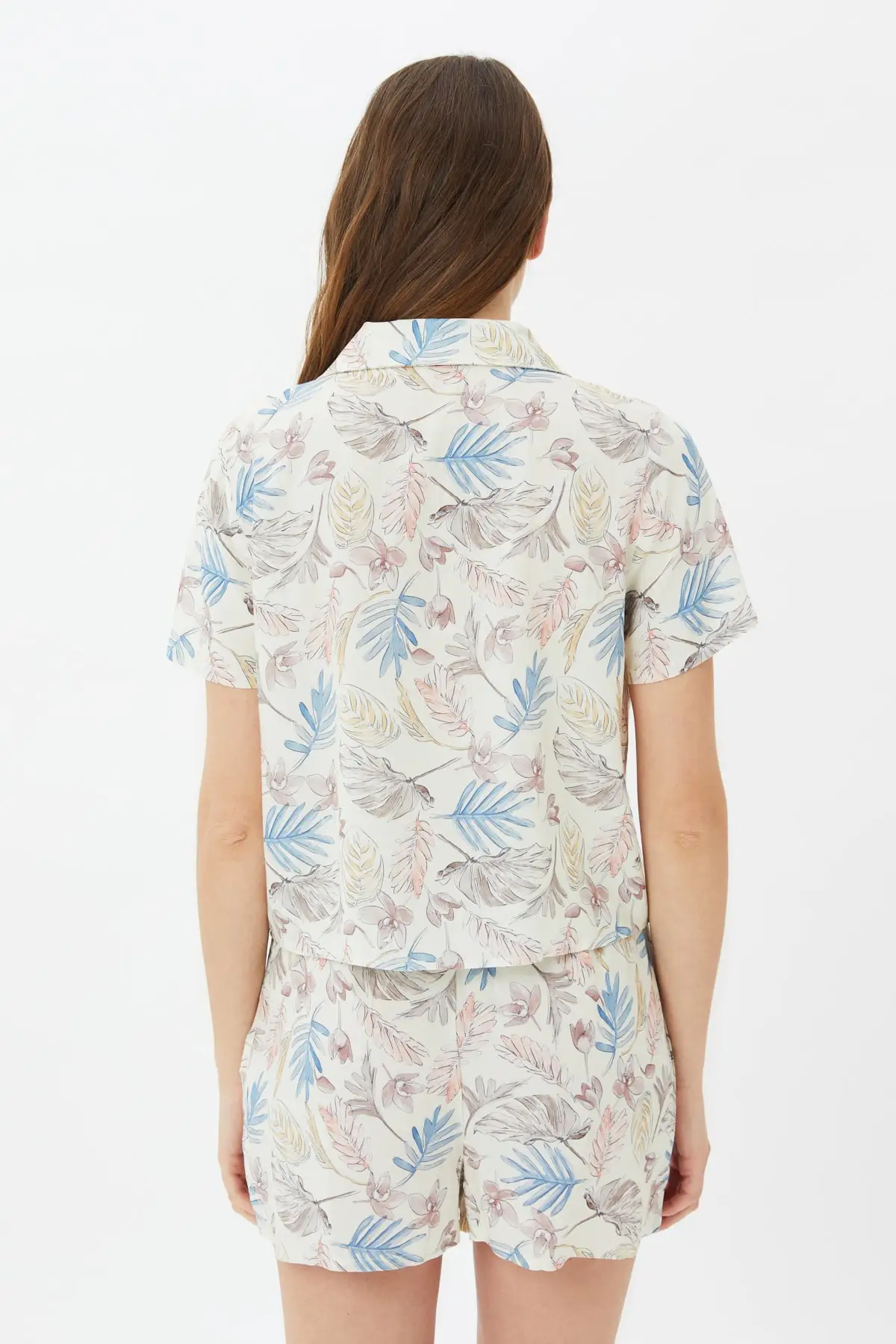 

Trendyol Flower Pattern Woven Pajamas set THMSS21PT1493