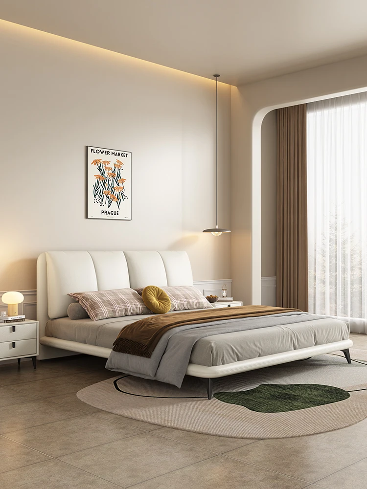 

Итальянская зеркальная кровать из натуральной кожи, современная простая 1,8 м двуспальная кровать, основное постельное белье из массива дерева, свадебная кровать, маленький предмет