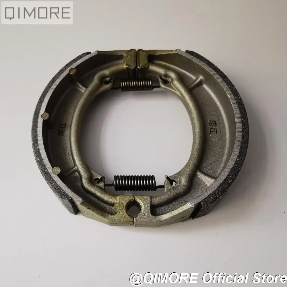 

Rear Brake Shoes ( Φ125 x 27mm) for 157QMJ GY6 150 R5 R9 RS125 RX125 Fosti FXD125 Vento Phantom TNG DR150