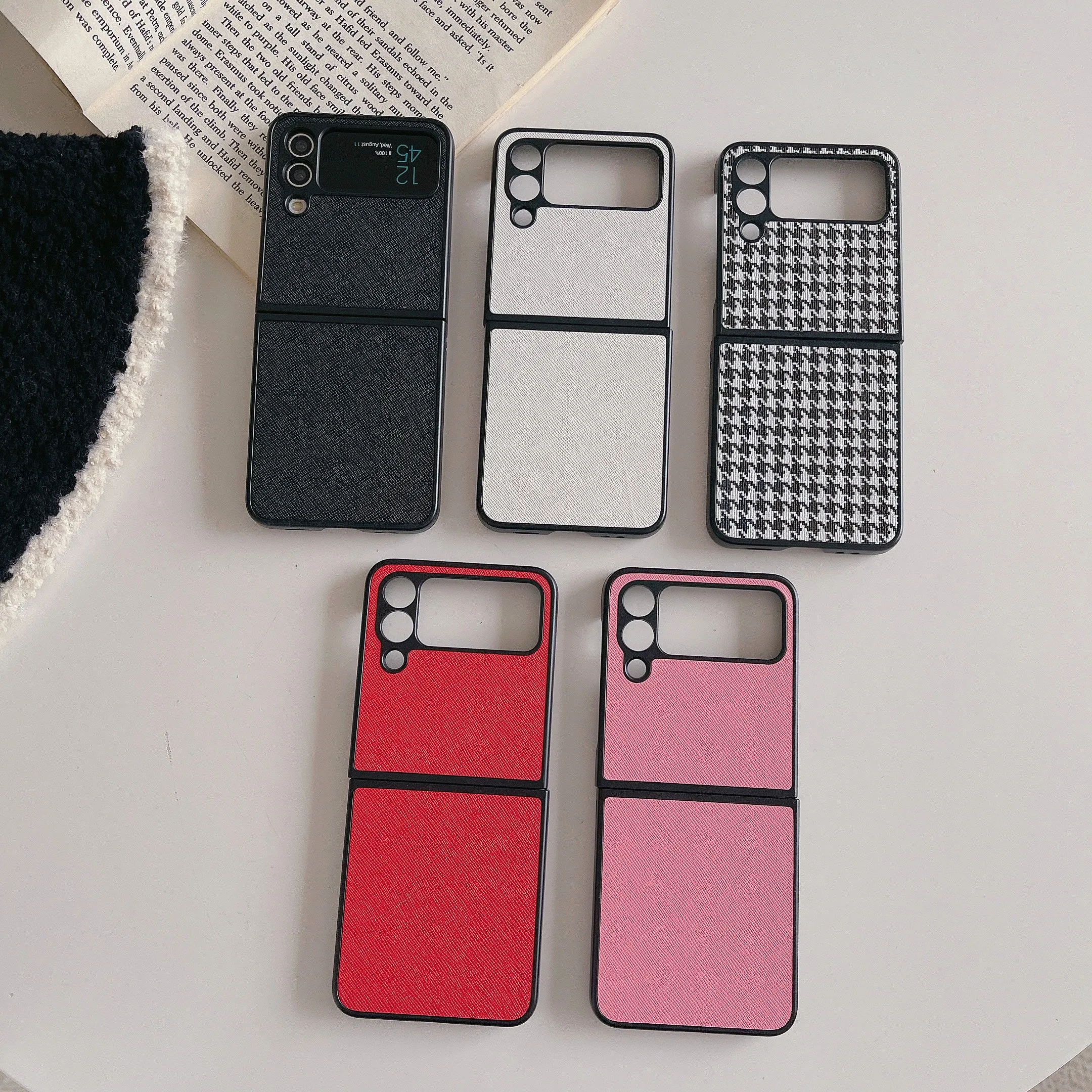 

Low Key Retro Lattice Phone Case For Samsung Galaxy Z Flip 3 4 5G ZFlip3 ZFlip4 Flip3 Flip4 OPPO Find N2 Flip Anti-fall Cover