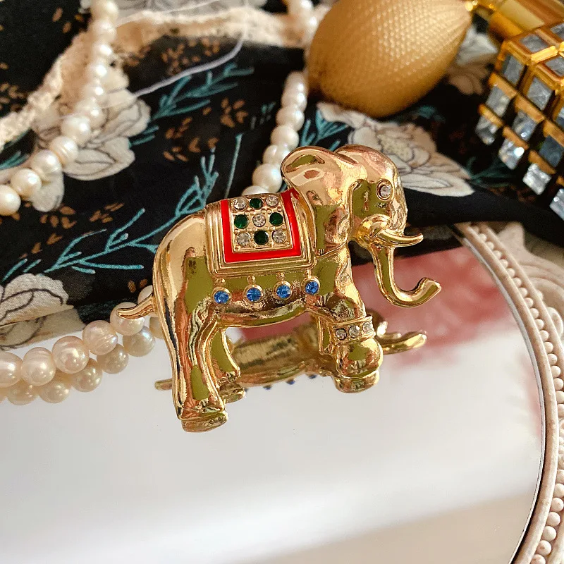 Auspicious Baby Elephant Drop Glaze Enamel Rhinestone Brooch Vintage Square Stud Earrings Jewelry Accessories Set for Women