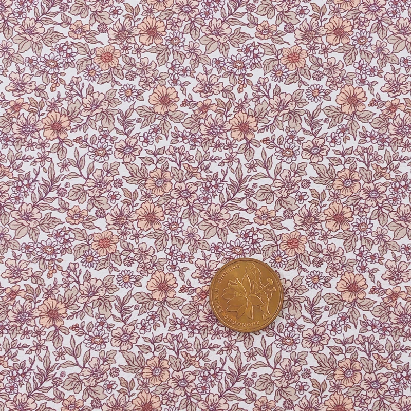 Новый элегантный бежевый лист из искусственной кожи радужного цвета в стиле