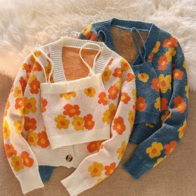 

Women's Cropped Sweater Cardigan Sweet Floral Print Tank Tops and Cardigan 2 Pces Set Female Autumn Winter Knitted Sweaters 2023