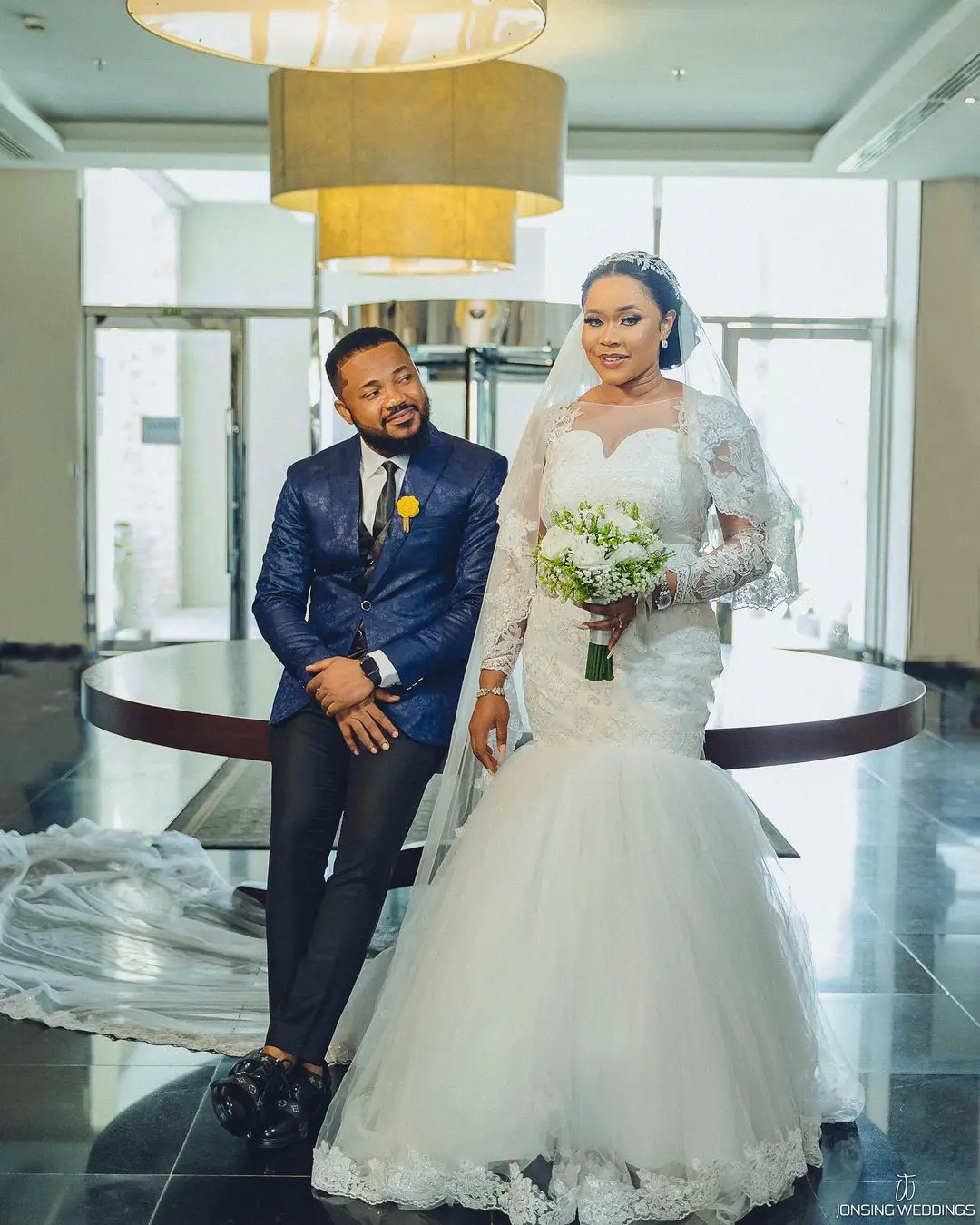 

African Bride Mermaid Wedding Dresses 2022 Newest Lace O-Neck Long Train Bridal Gowns Vestidos de novia