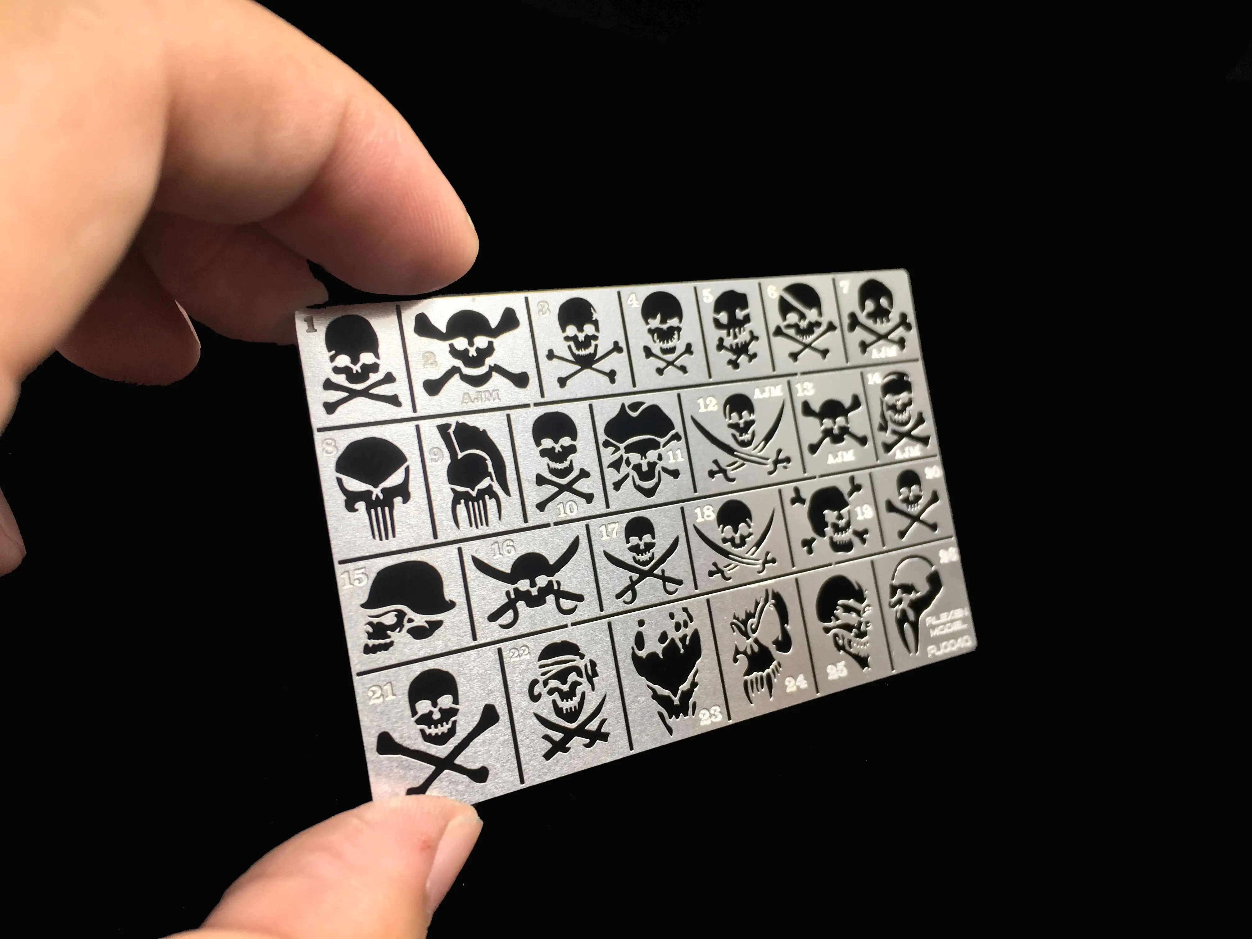 Alexen AJ0040 Череп Пиратский флаг Шаблон для рисования Трафарет Утечка Спрей Модель