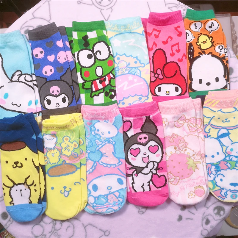 

Kawaii Sanrios HelloKittys LittleTwinStars Kuromi Purin Cinnamoroll My Melody Cute Anime Cotton Sports Socks Four Seasons Thin