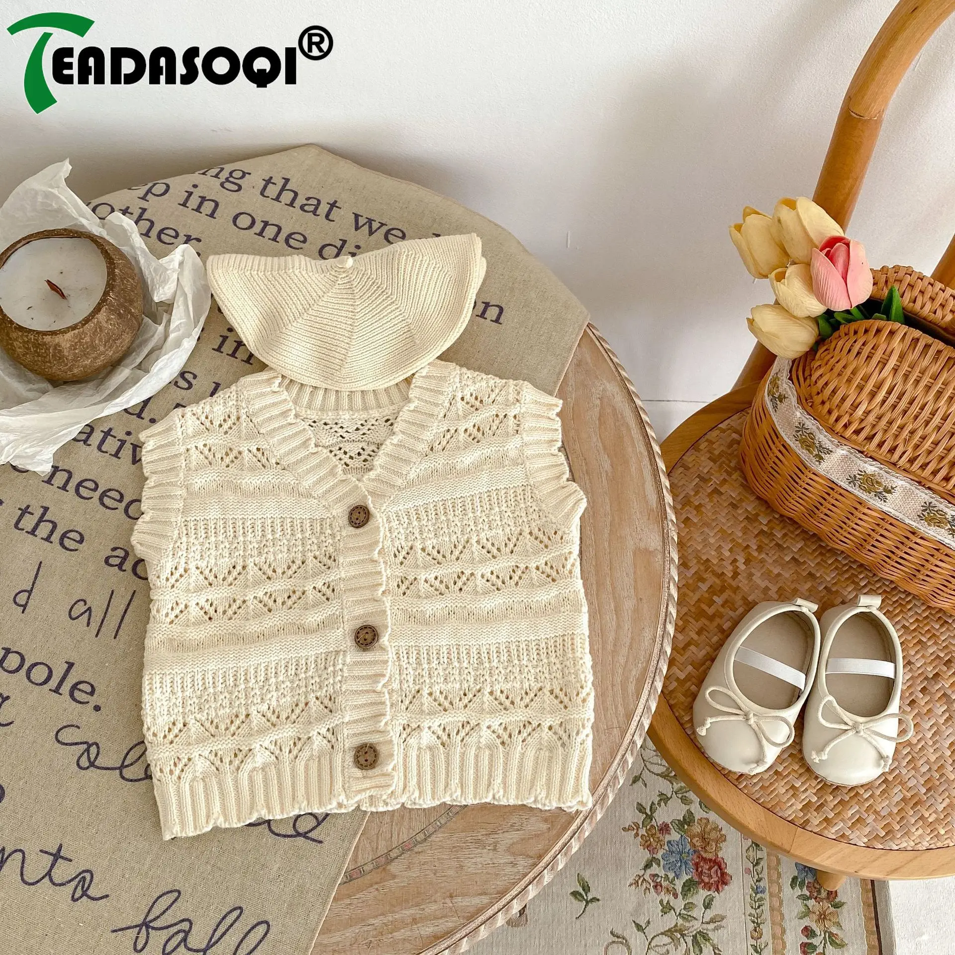 

Осенний однотонный ажурный однобортный жилет без рукавов для новорожденных девочек трикотажная одежда для малышей младенцев