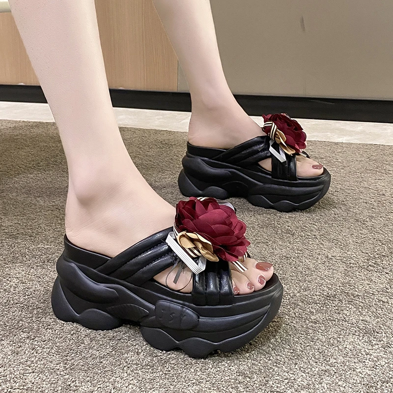 New Summer Women Slippers 2022 Thick Sole Dad Shoes Casual Platform Beach Flip Flops Leisure Flower Sandals Sneakers Woman 8.5CM