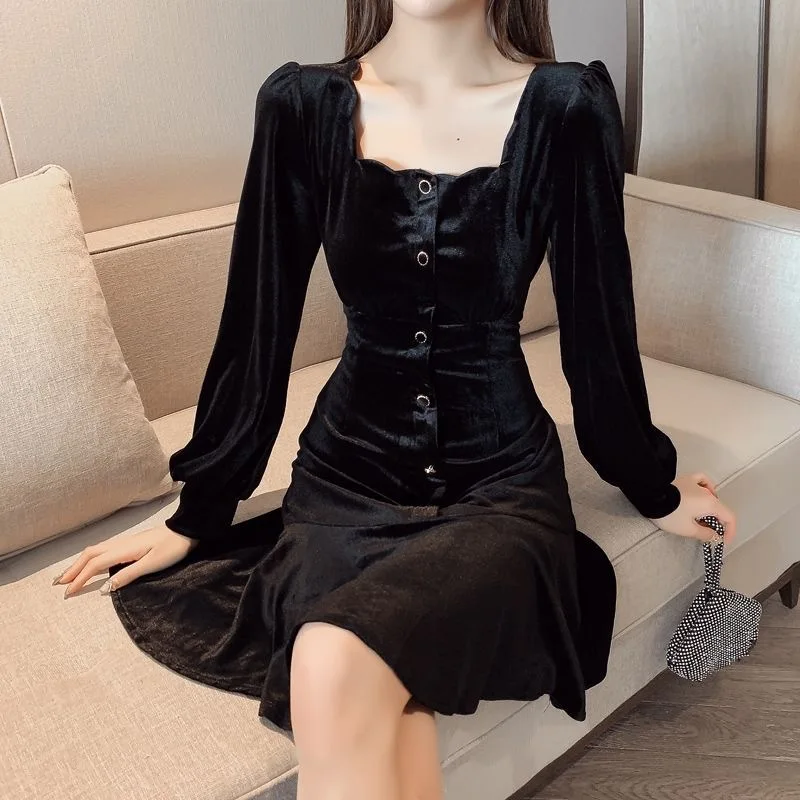 

Черное бархатное платье с квадратным вырезом, новинка осенне-зимнего сезона 2022, трапециевидная юбка с зауженной талией, модный темперамент