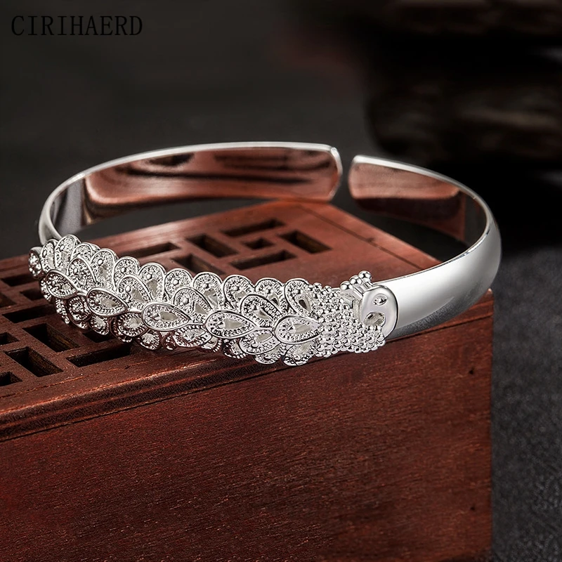 

New Luxurious Vintage Ethnic Wide Bangle Peacock Feather Bracelet Women's Hand Bracelets Wedding Tous Jewelry Bridesmaid Gift