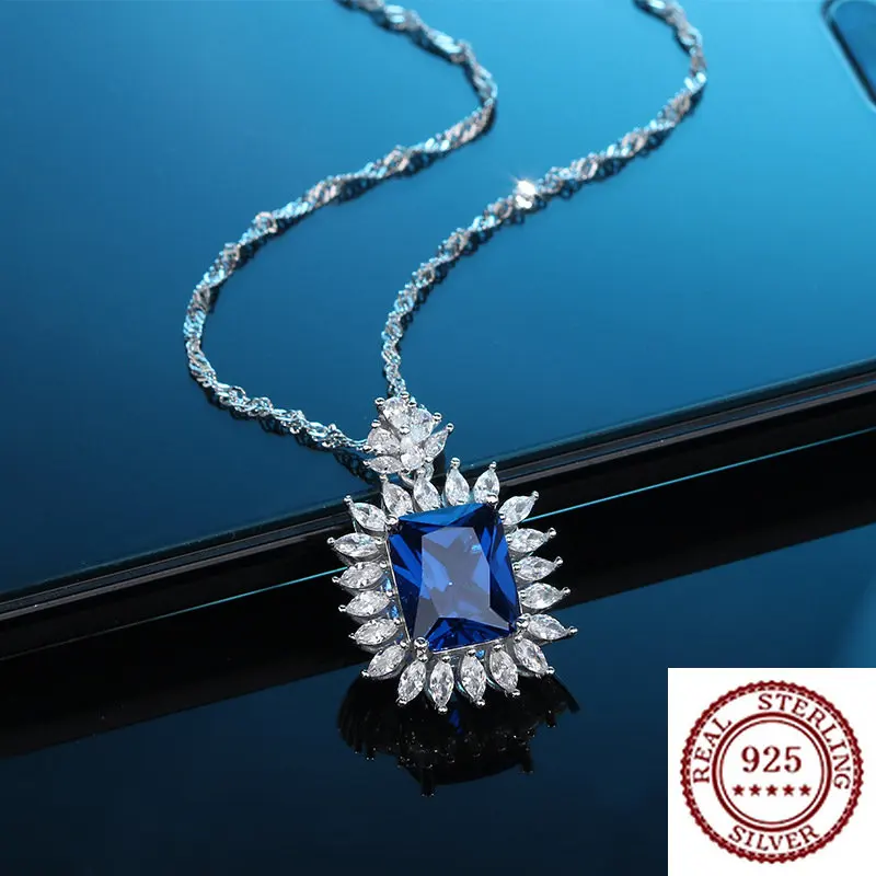 

Hot Sale S925 Sterling Silver Delicate Sapphire Pendant Necklace High Carbon Diamond Party Gift Celebrity Light Luxury Jewelry